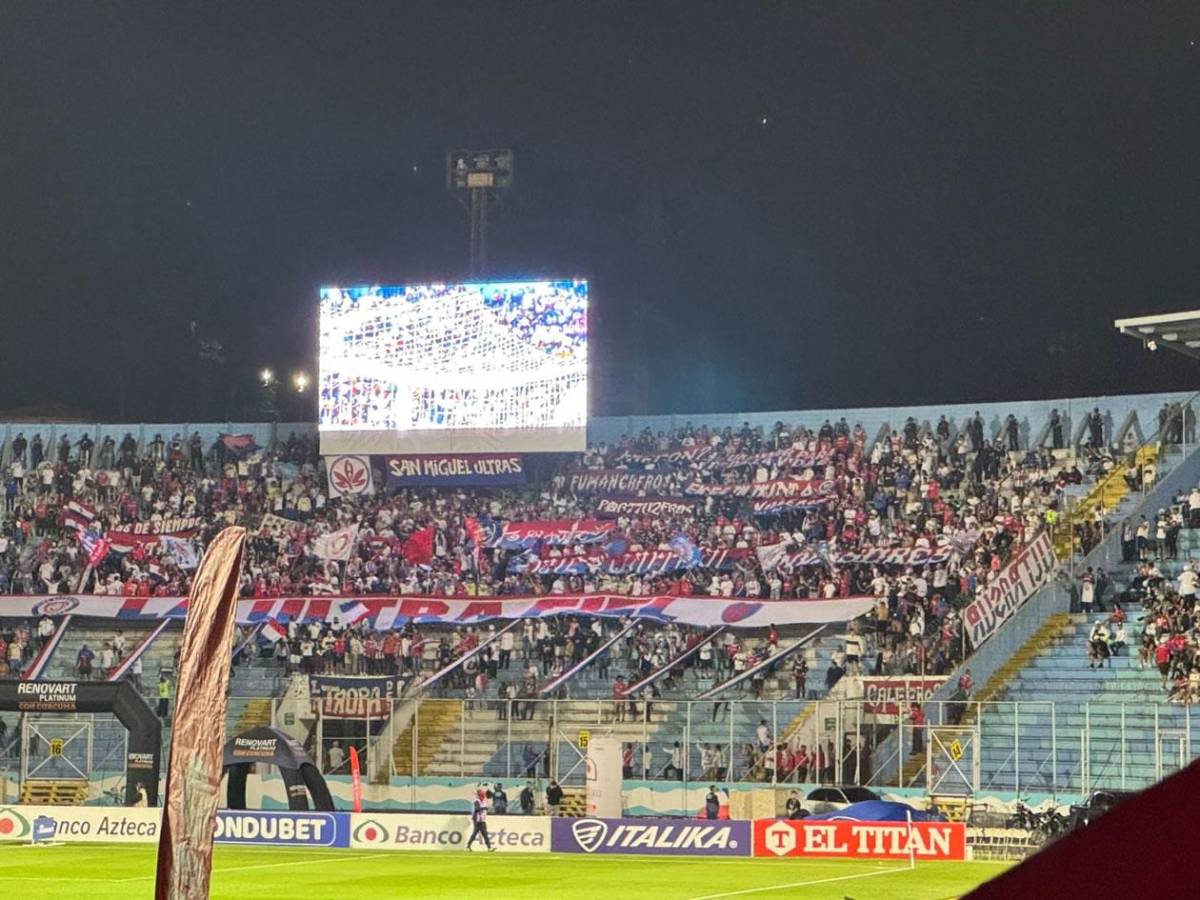 Bellezas, esposa de directivo, nueva pantalla y el retraso en el Olimpia vs Motagua