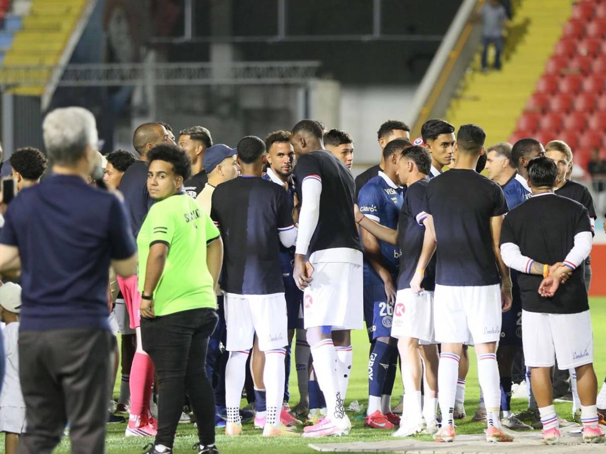 Olimpia festeja la Supercopa de Honduras, gran gesto de Motagua, el MVP y tristeza azul