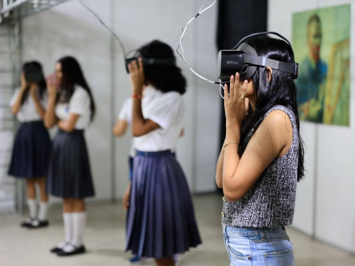 Experiencia de arte inmersiva Van Gogh, un evento para toda la familia