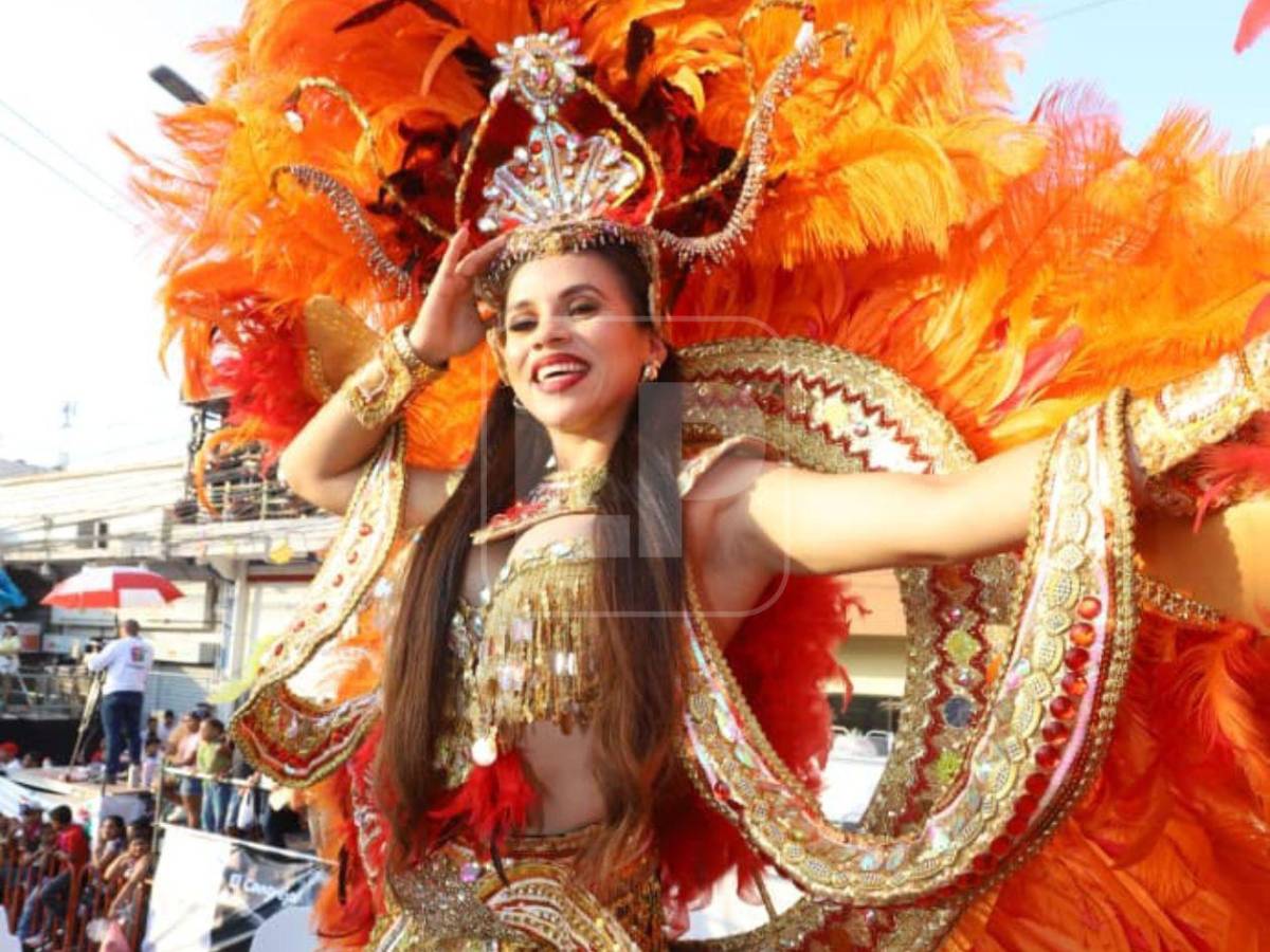 La Novia de Honduras brilló con el tradicional desfile hípico de la Feria Isidra