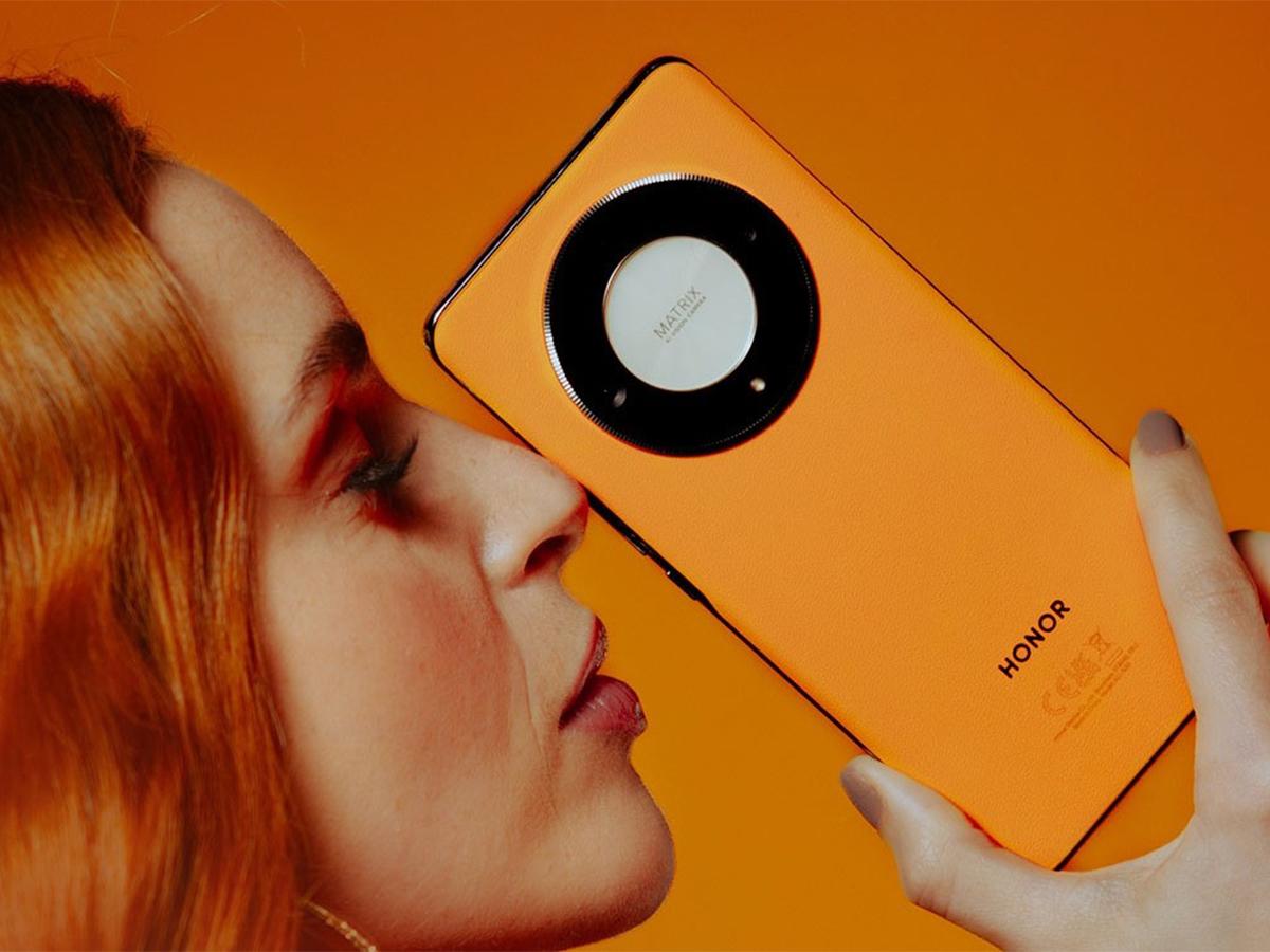 El HONOR Magic6 Lite ofrece un diseño clásico y una resistencia excepcional, proporcionando una experiencia visual y de rendimiento destacada.