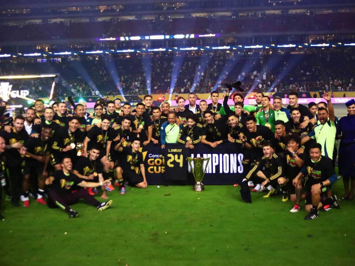 México campeón celebra, gran homenaje a Diogo Jota y lo que pasó con Memo Ochoa
