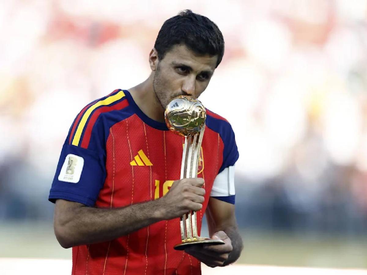 City da respuesta a nueva oferta del Barcelona: Rodri con giro sobre su fichaje