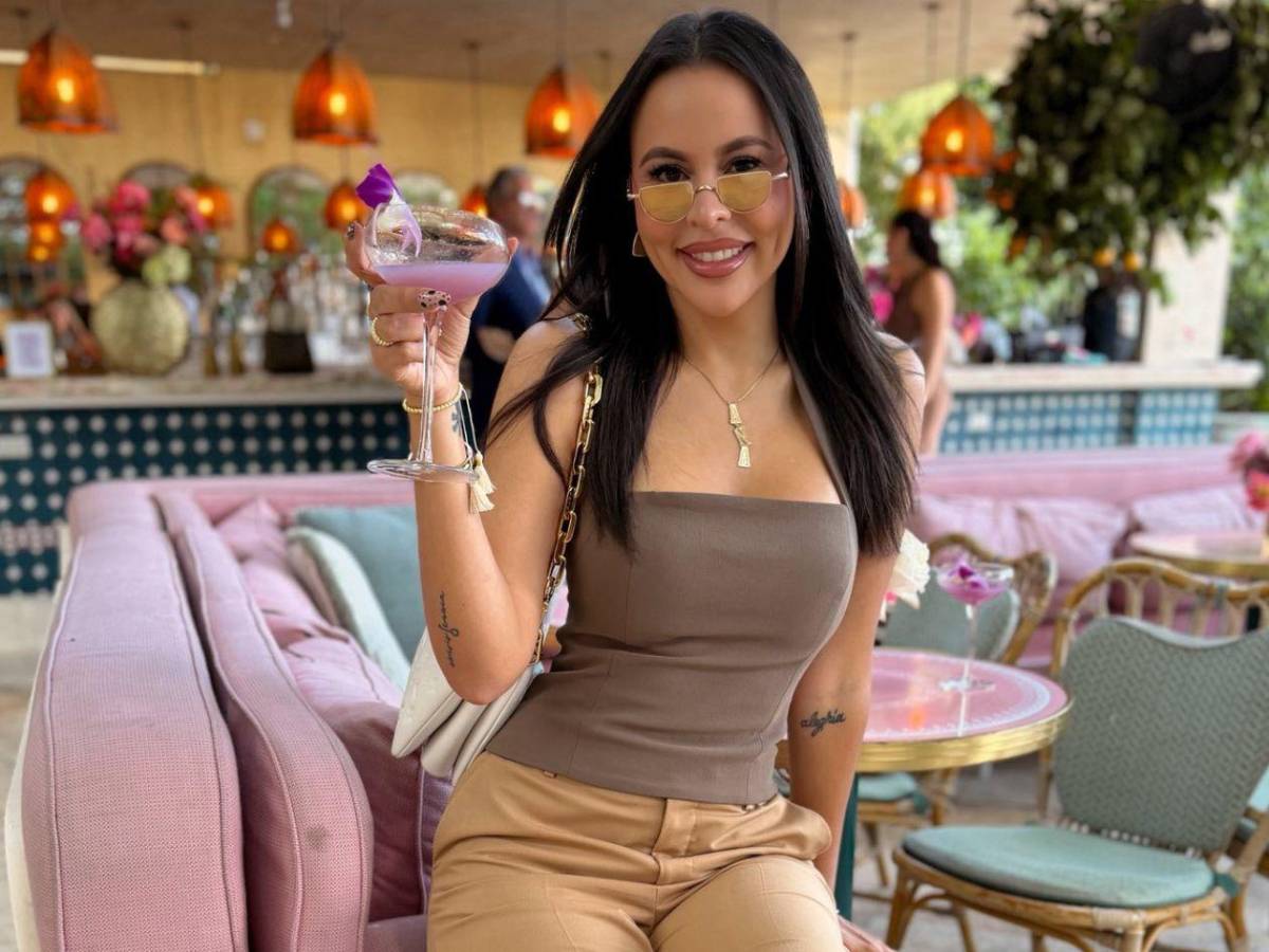 Lipstickfables lanza dardo a Supremo: “Busca terapia”