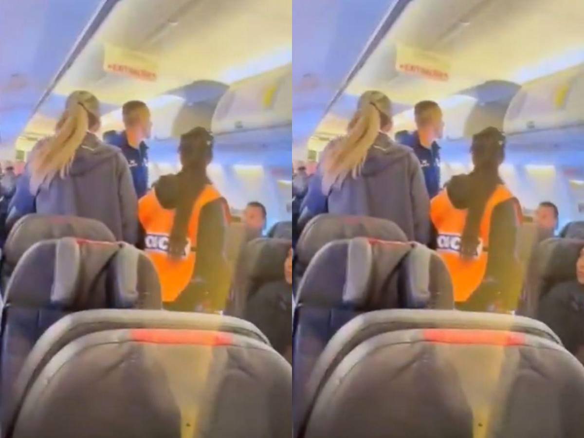 Detienen a jugador profesional por alarmar en un avión con la palabra “bomba”