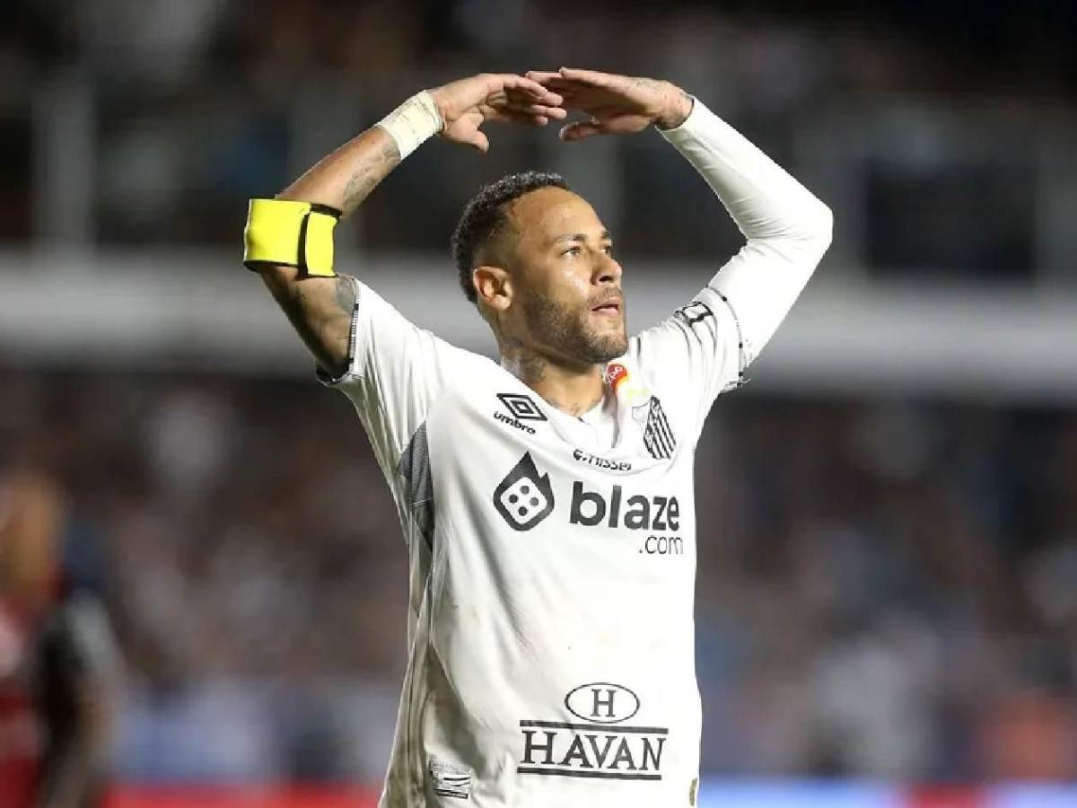 Neymar con un megacontrato en Brasil: lujos y revelan su millonario salario