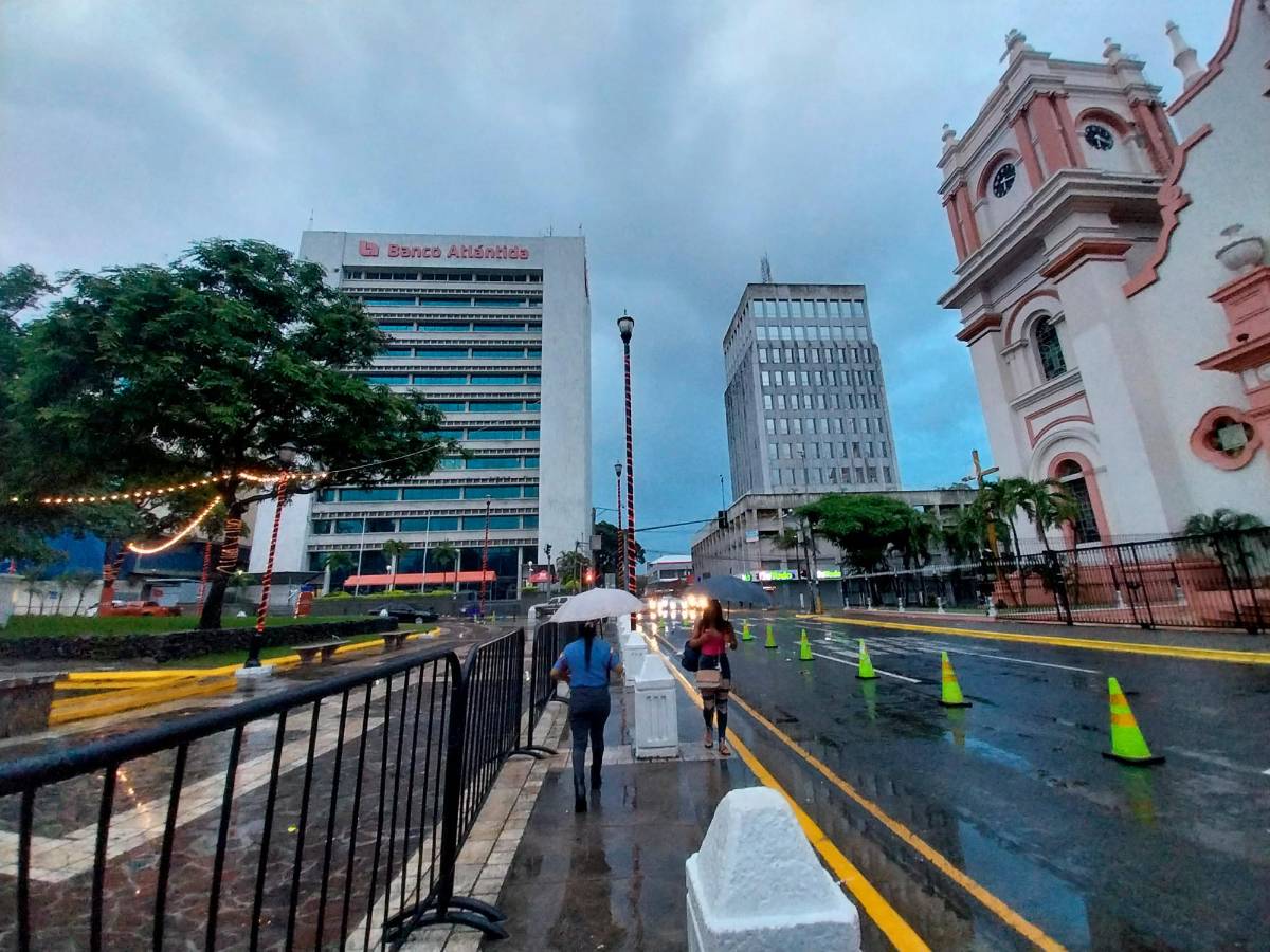 Sampedranos despedirán el año con lluvia y clima fresco
