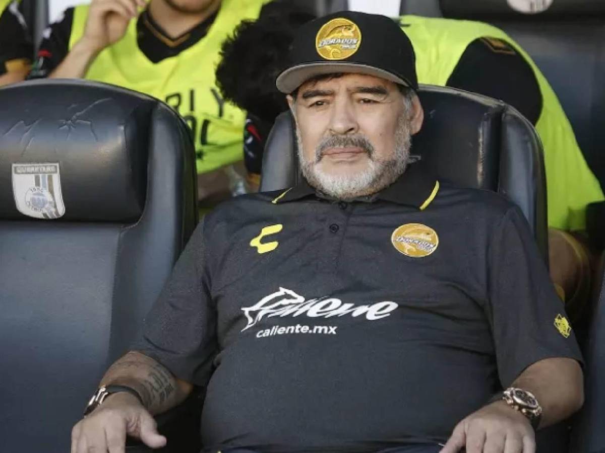 Mintió sobre operación a Maradona: nuevas revelaciones antes de su muerte