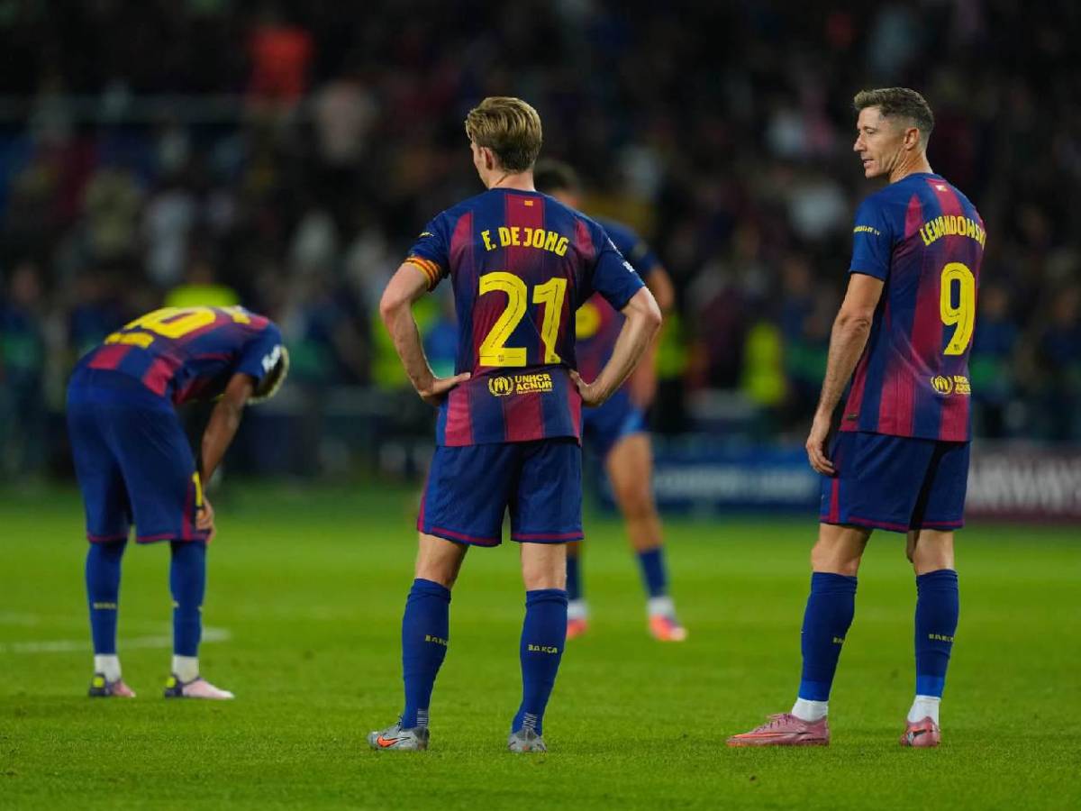 'Enemigo' del Barcelona en Champions, enfado de Hansi Flick y polémica ante PSG