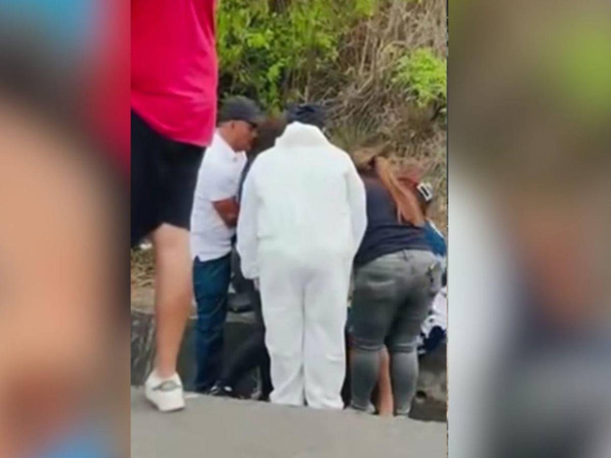 Levántate, no me dejes sola”: el desgarrador grito de madre tras accidente en el que murió su hijo