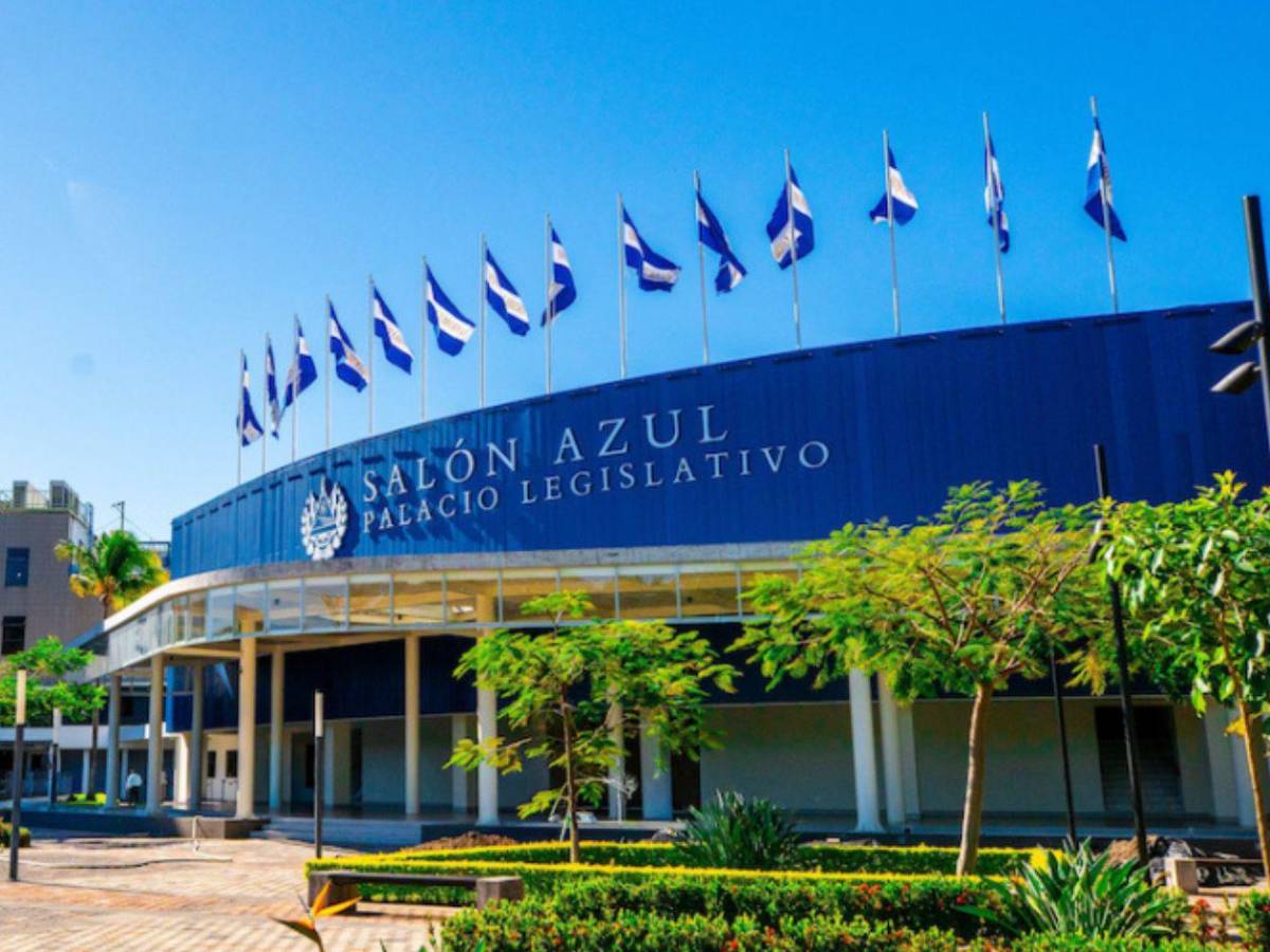 Enero con dinero extra: Así funciona la llamada Quincena 25 en El Salvador