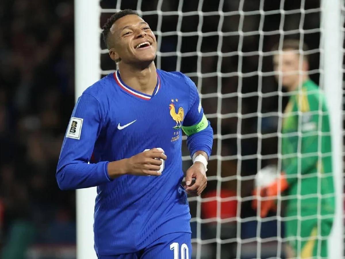 Madre de Mbappé señalada en caso de corrupción: revelan pagos y qué hizo el jugador