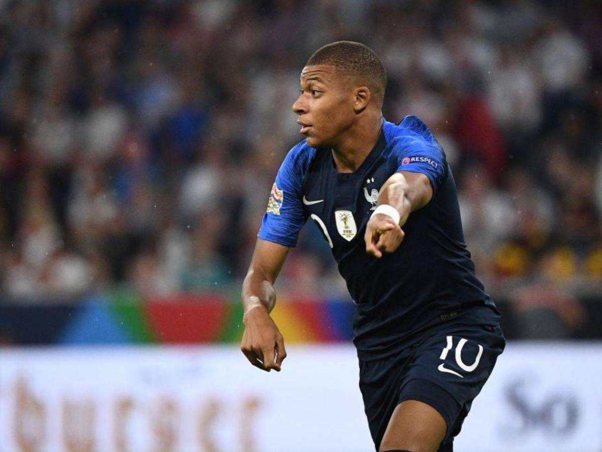 Padre de Mbappé revela detalles íntimos: “Se fue de casa a los 13 años”