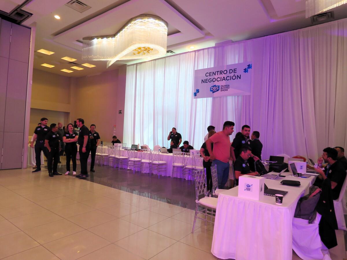 Diunsa realiza su gran Buying Show
