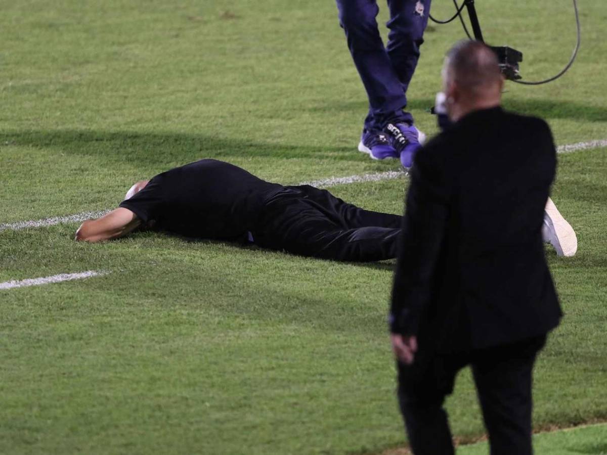 Llanto en Olimpia, feo gesto de Jeaustin Campos y chica captada infraganti en la final