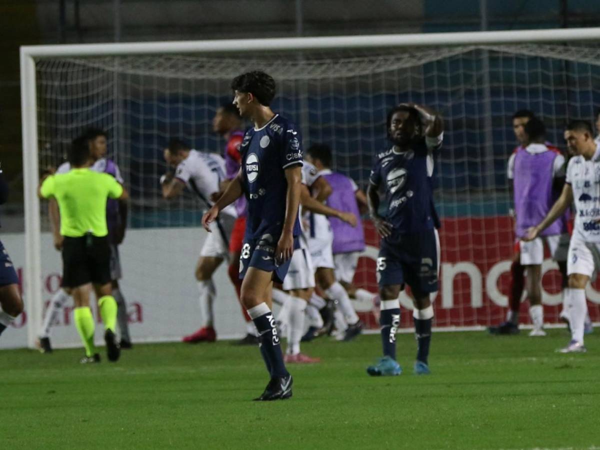 Indignación, amargura del Motagua, regañada y lo que hizo Cartaginés tras final del juego