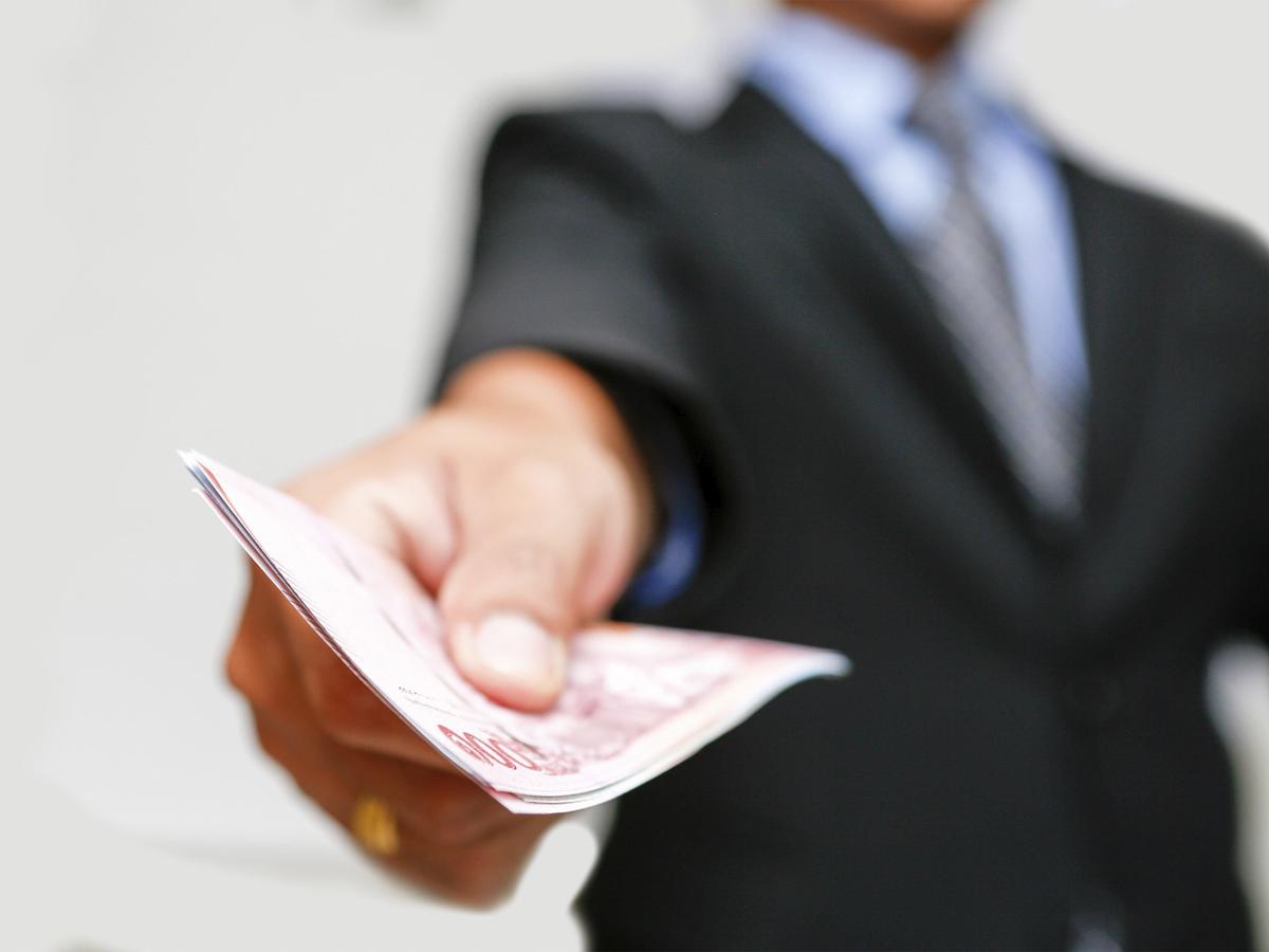 Visita la oficinas de PrestaYá ubicadas en Tegucigalpa y San Pedro Sula y solicita información de préstamos con garantía de vehículo.