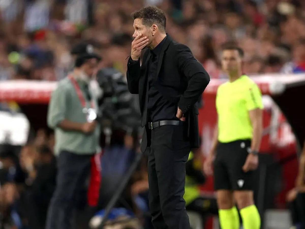 Simeone hundido, Griezmann con triste final y 'madridista' festeja la Copa del Rey