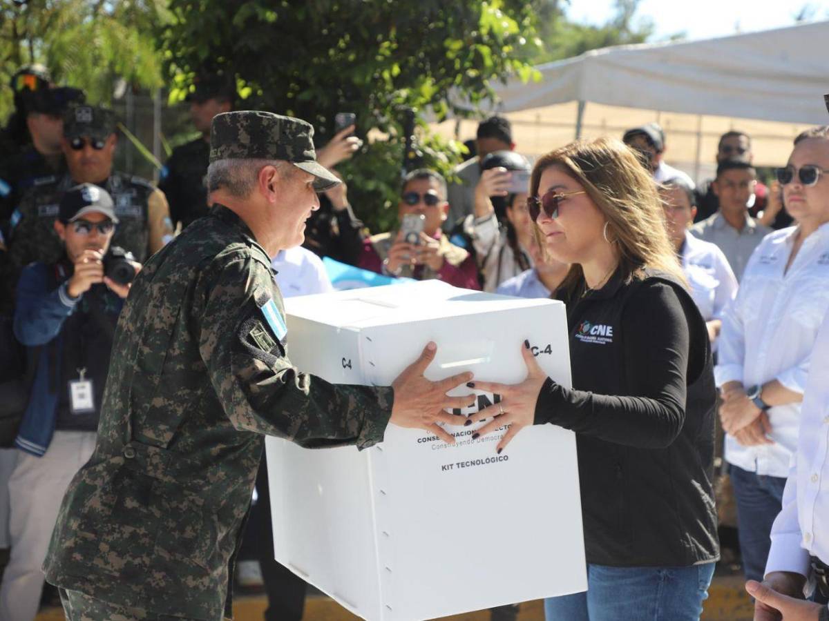 Denuncias de fraude sacuden la recta final antes de las elecciones generales