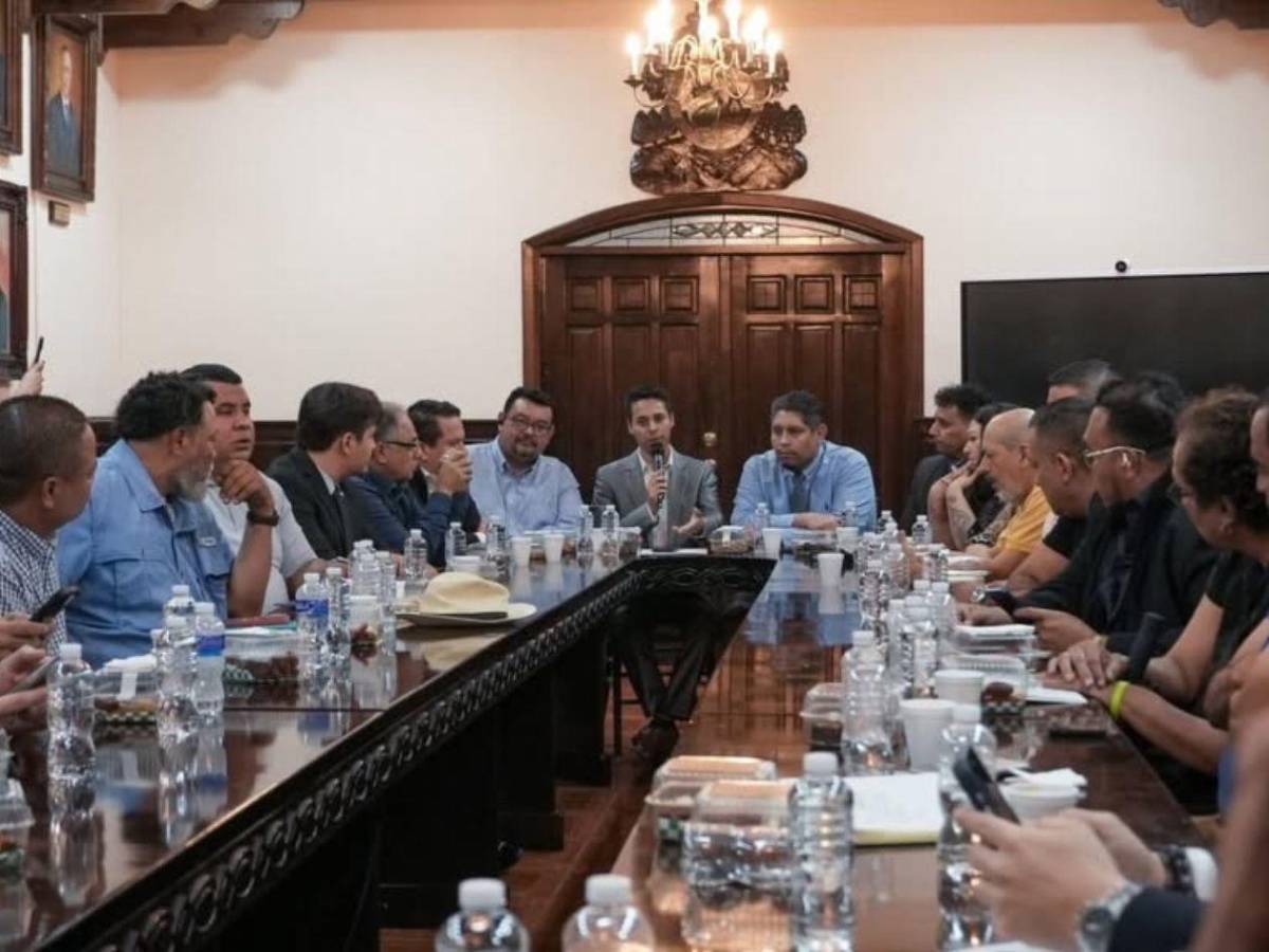 Taxis VIP y de plataformas como Uber: 15 claves sobre el conflicto y los acuerdos