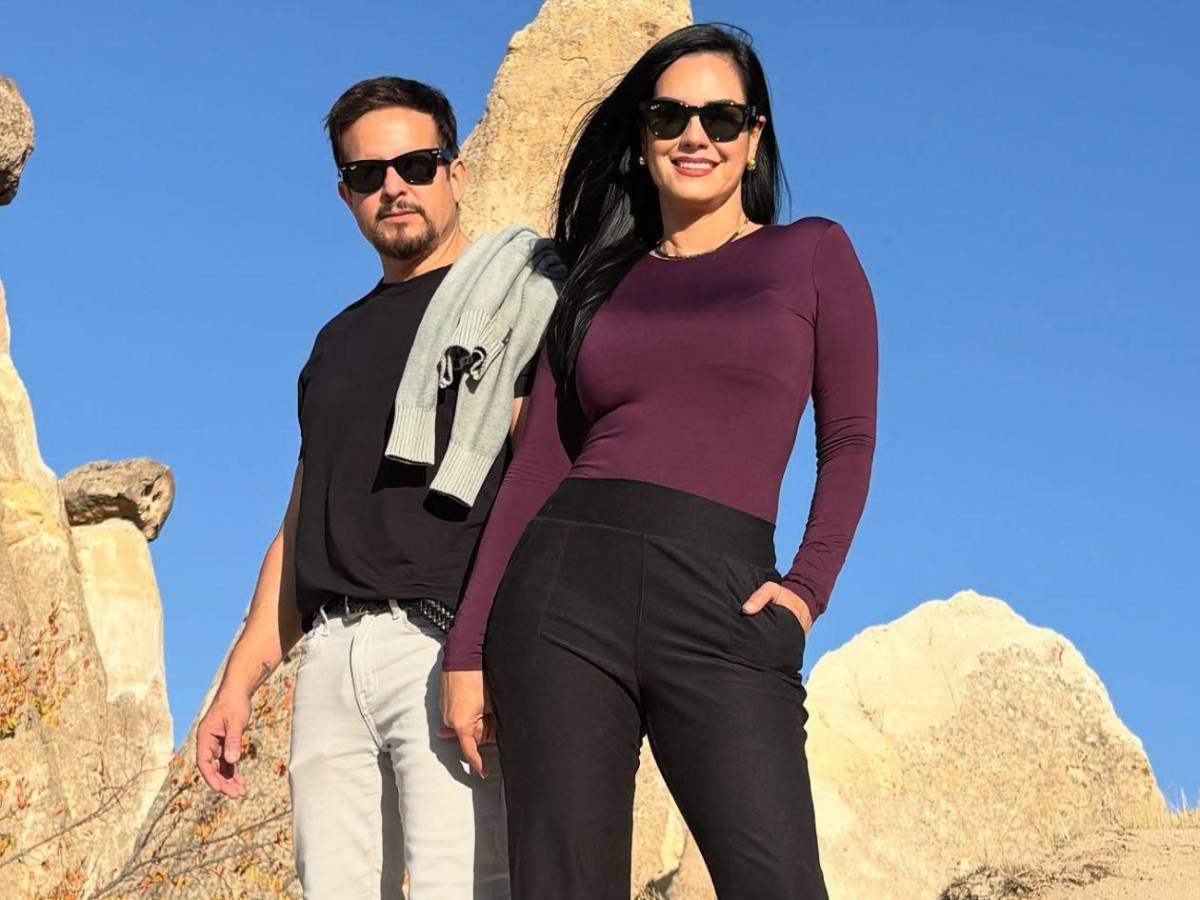 Scarlet Ortiz recibe una emotiva pedida de mano tras 26 años de amor