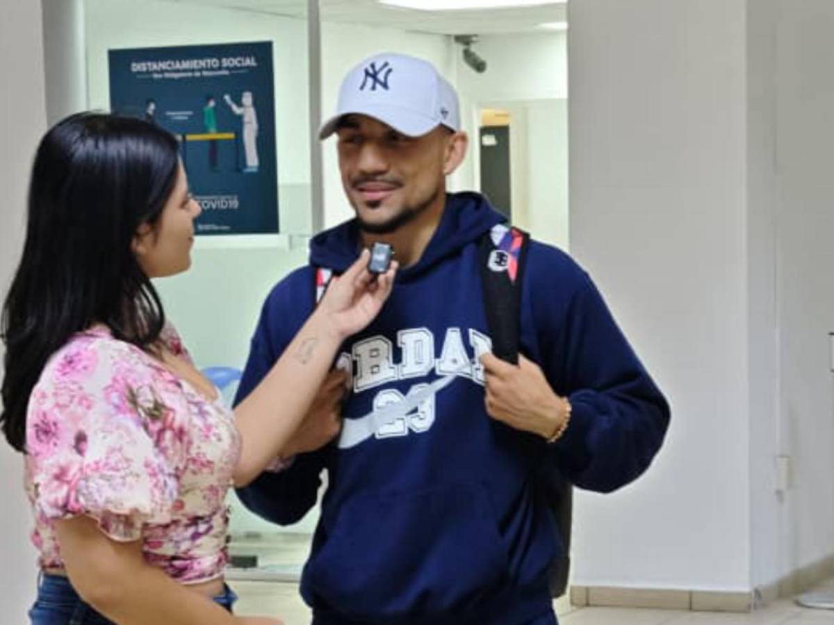 Teófimo López sorprende: Acepta invitación de la presidenta Xiomara Castro