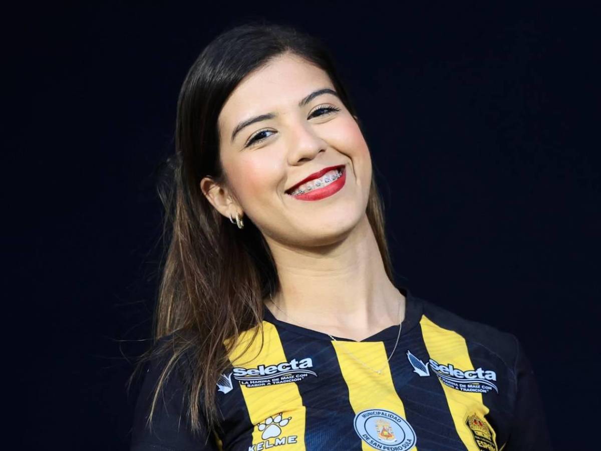 Las famosas y lindas aficionadas del Olimpia y Real España: ¿una japonesa?