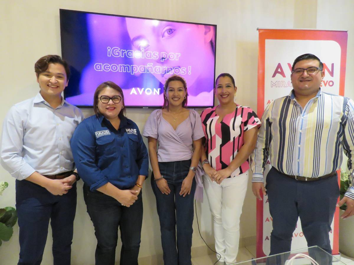 Avon brinda charla sobre la equidad de género en el ámbito laboral