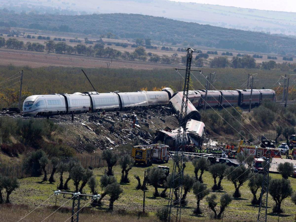 ¿Por qué chocaron los trenes en Toledo? Esto se sabe