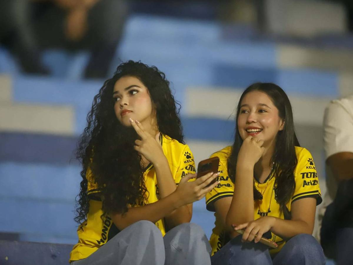 El error que dejó pasar el árbitro, fichaje del Real España, el que dijo adiós y bellas chicas