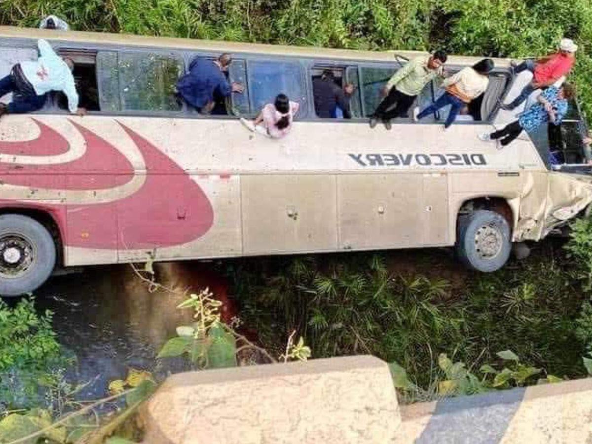 Aumentan a 14 los muertos del accidente en Talanga