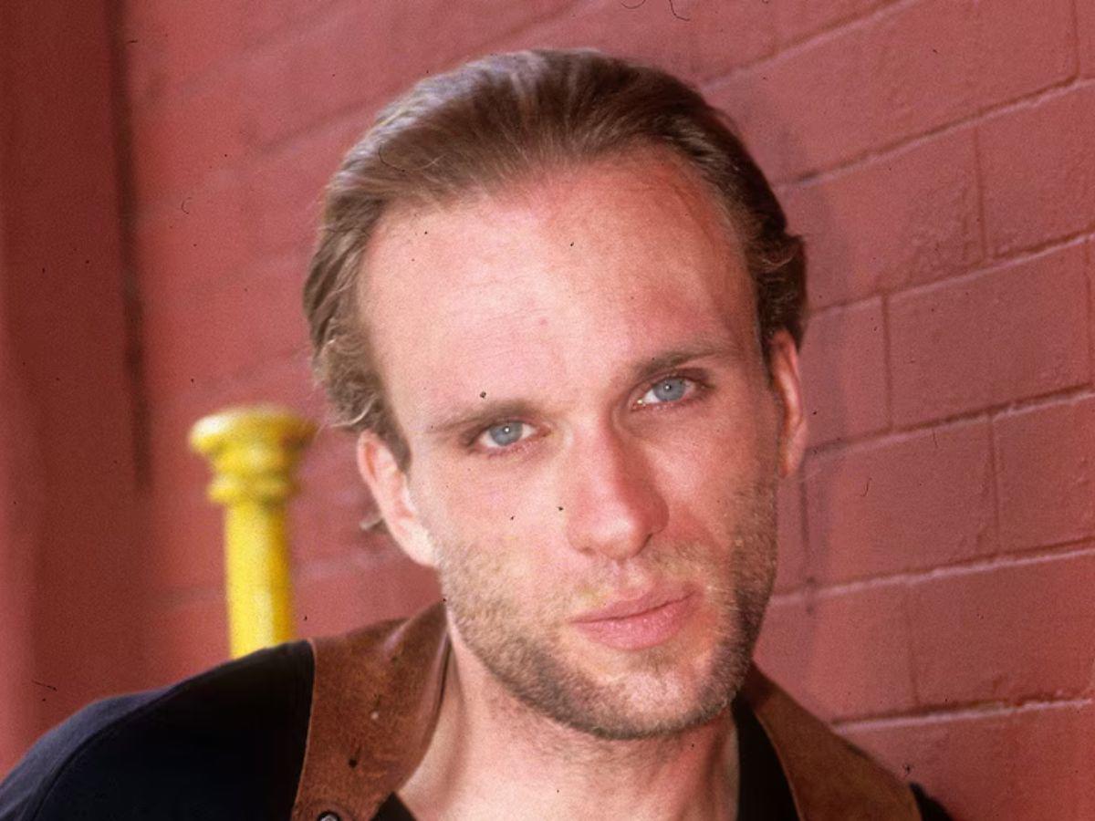 Muere querido actor de “La máscara”; fue hallado sin vida en su departamento