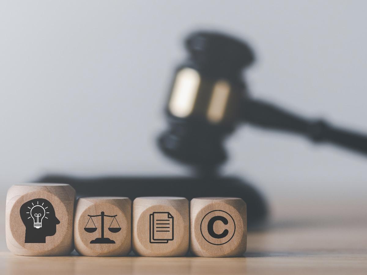 Los estudiantes que se matriculen en la UTH como segunda carrera pueden gozar de beneficios adicionales como descuentos en sus matriculas.