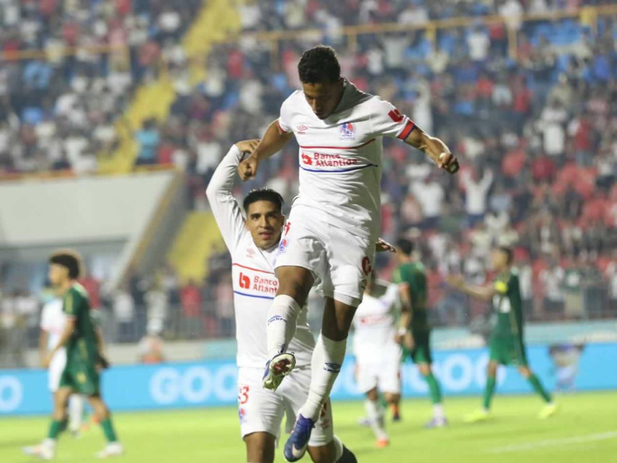 Bellas chicas del Olimpia-Marathón, festejo de Edwin Rodríguez y enfado de Lavallén