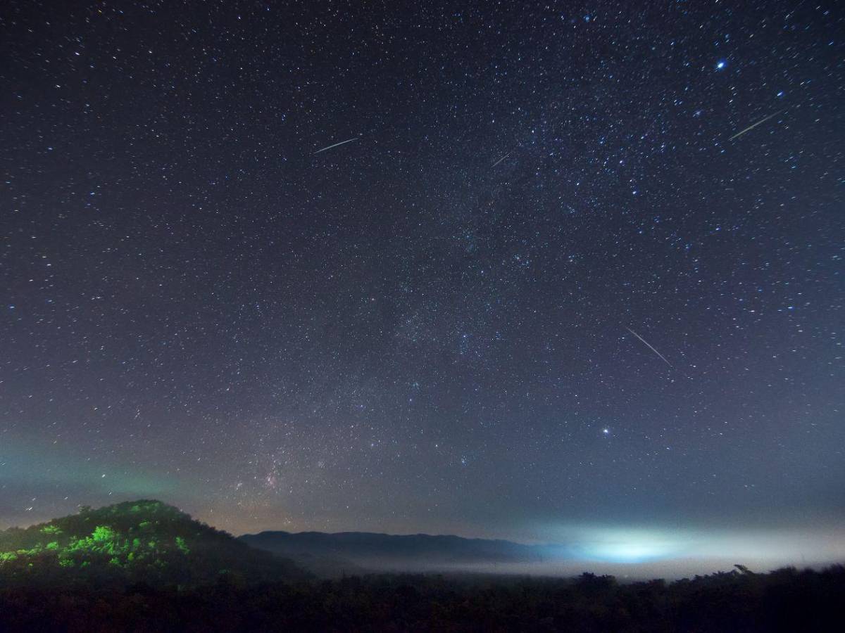 Lluvia de estrellas Leónidas hoy: hora y dónde ver en vivo