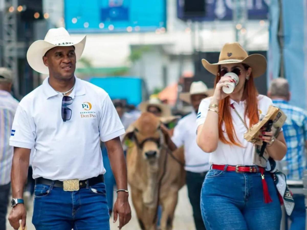 Beckeles sorprendió en la Feria Juniana: El mundialista le da giro a su vida