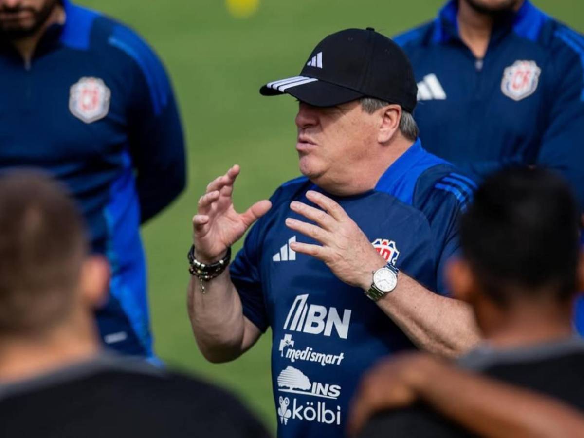 Piojo Herrera lo revela: Anuncia su decisión tras rumor de salida de Costa Rica