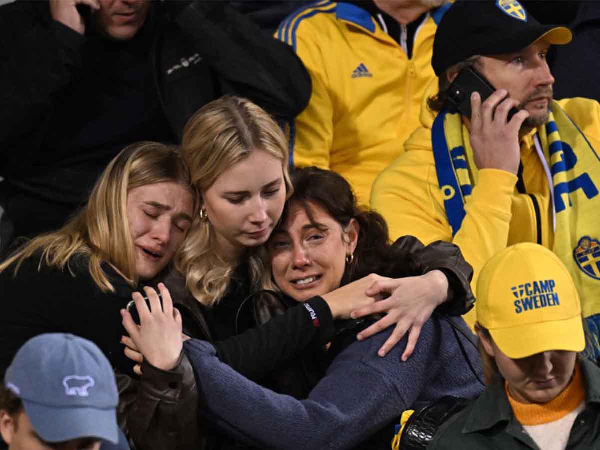 Bélgica- Suecia: Suspendido al descanso tras atentado terrorista