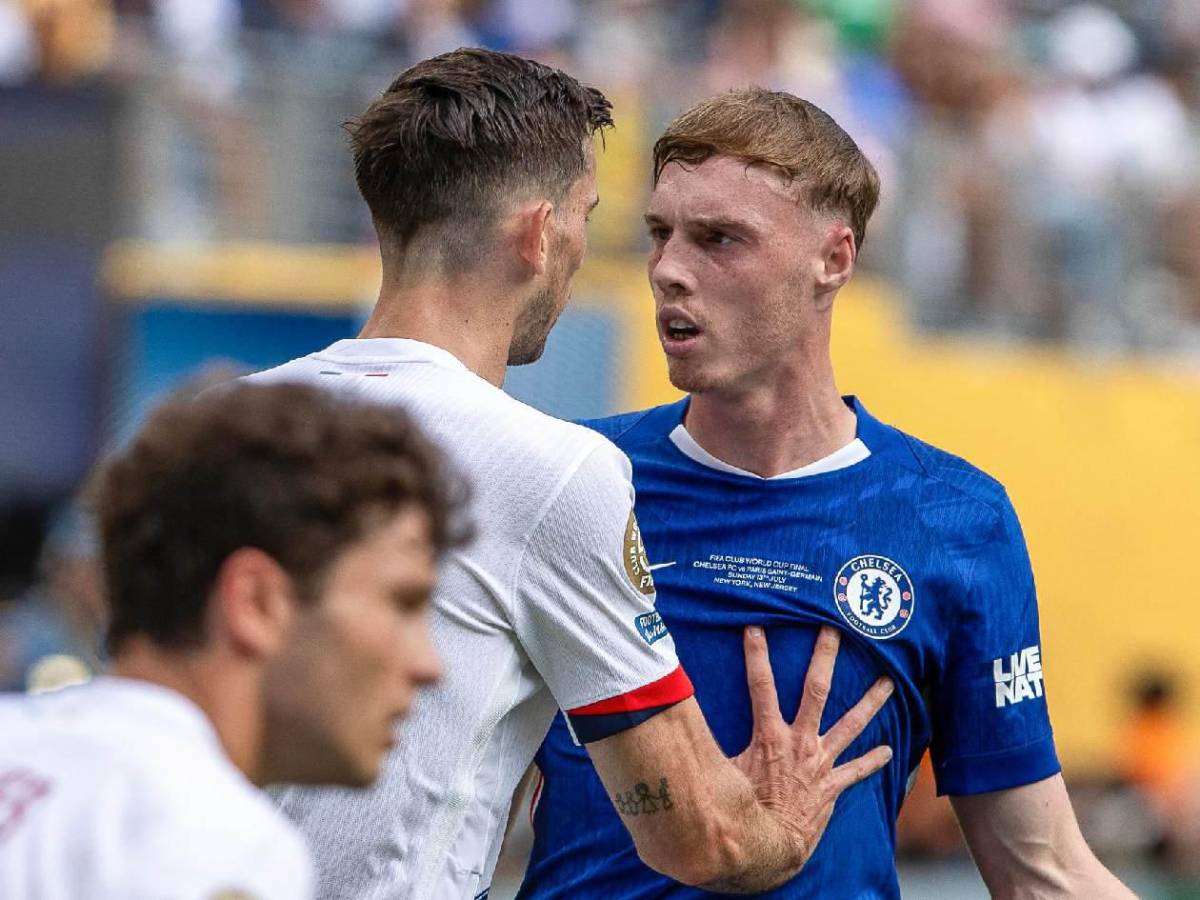 Luis Enrique perdió el control, agresión, zafarrancho y Chelsea humilló al PSG