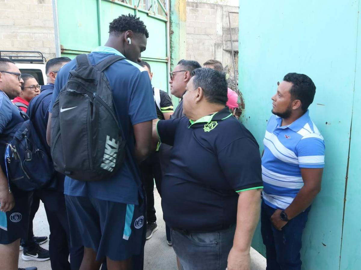 Pelea del dueño de Olancho con Emilio, grave lesión en Motagua, llanto y bellezas