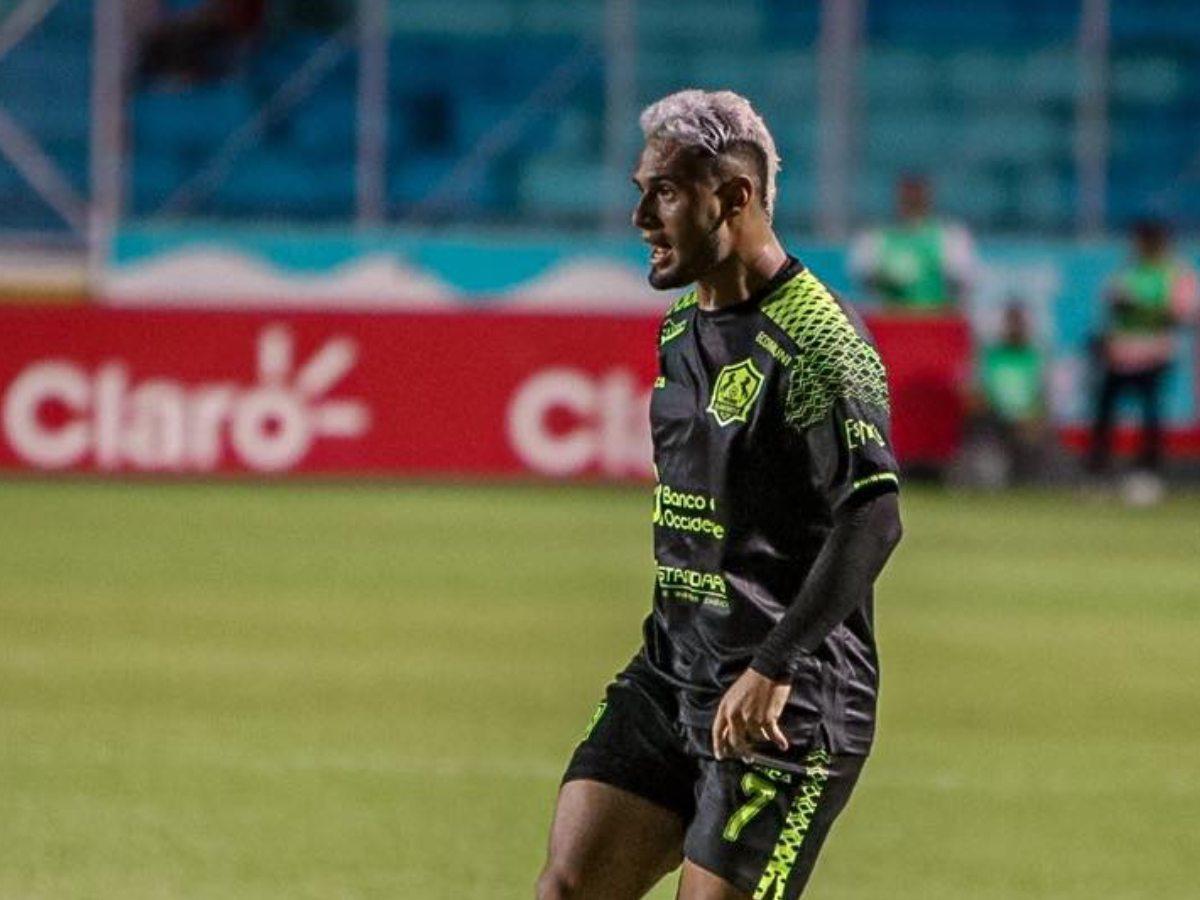 Alex López llegó a la presente campaña a los Potros.