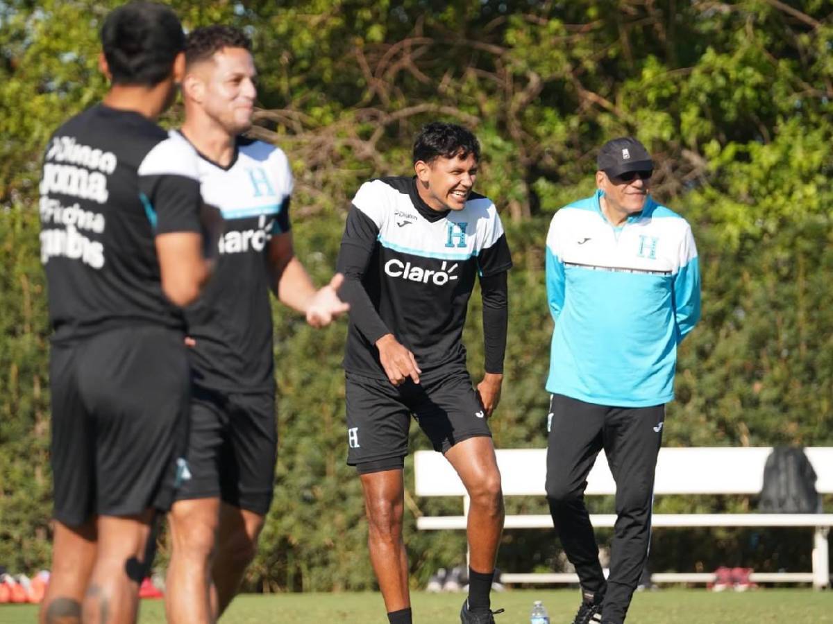 Futbolista fue rapado en la Selección de Honduras: sorprendió con su look