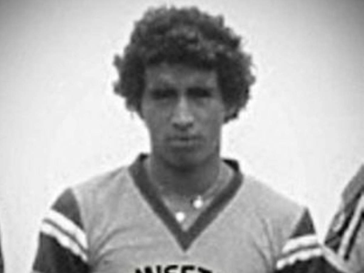 Encuentran muerto en auto a exfutbolista Carlos Alberto tras reunión con tres mujeres