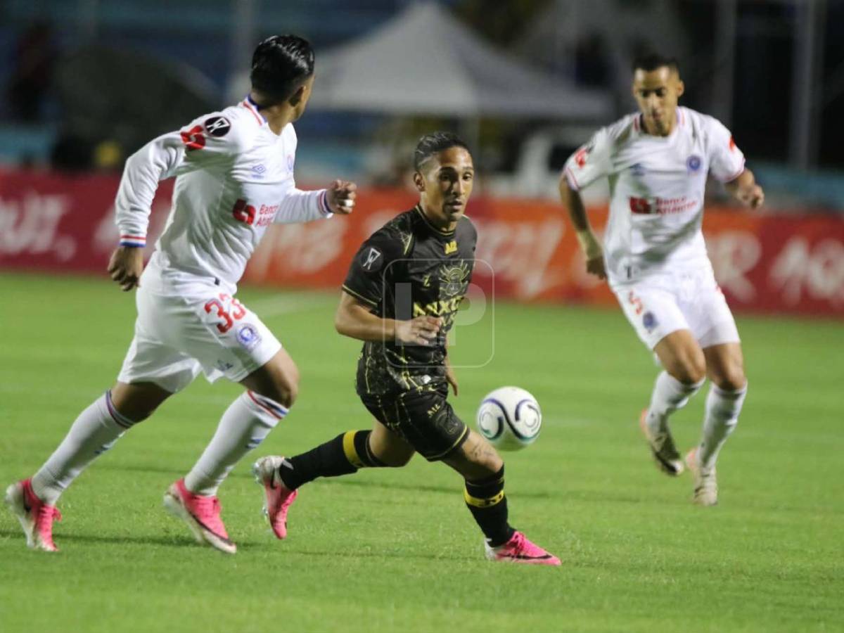 Olimpia celebra, polémica e indignación en Mixco y motivo del festejo de Edwin