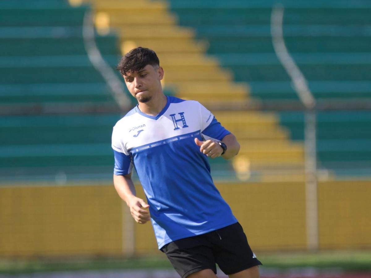 Famoso mundialista se une y pule a tiktokers de la selección de Honduras
