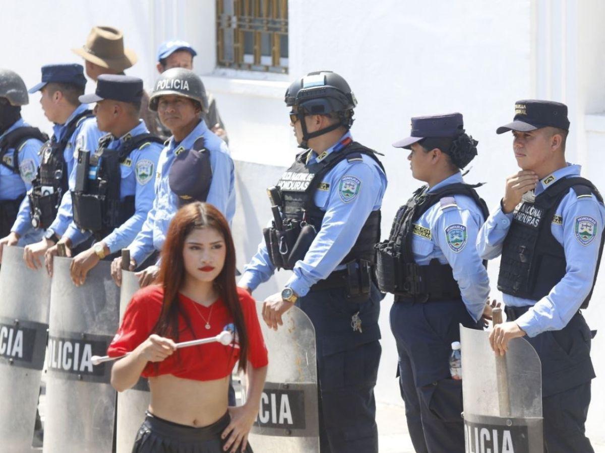 Obreros conmemoran el Día del Trabajador con movilización en San Pedro Sula