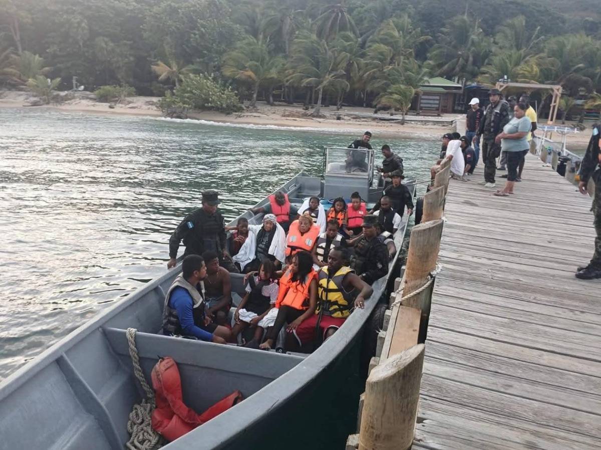 Una niña de 5 años entre los muertos de naufragio de embarcación turística