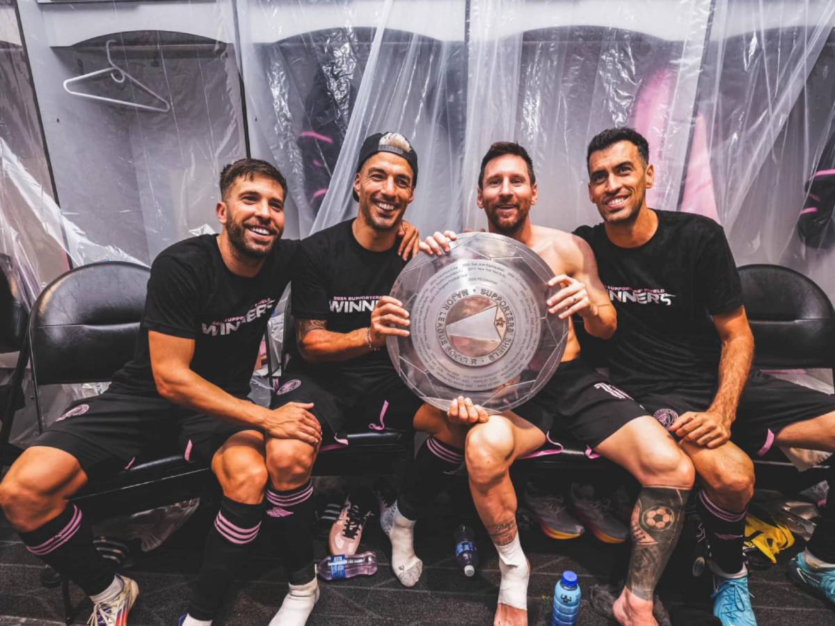 ¿Qué le pasará al aficionado que intente una foto con Messi?