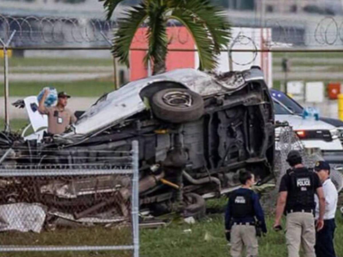 Así ocurrió el accidente del avión de Amazon que dejó 5 muertos al embestir vehículos en Miami
