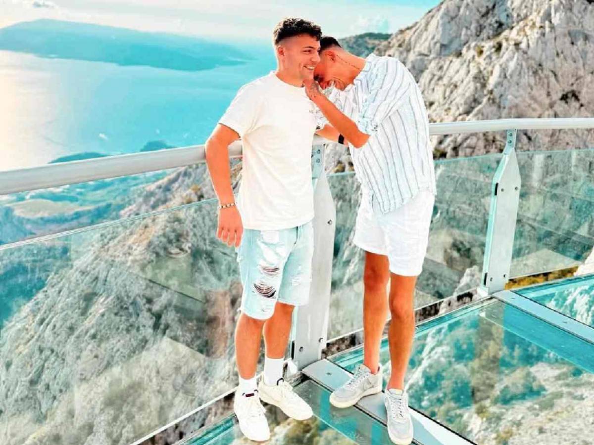 Árbitro sorprende: Le pide matrimonio a su novio antes de partido en Bundesliga